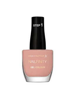 Max Factor Nailfinity Gel...